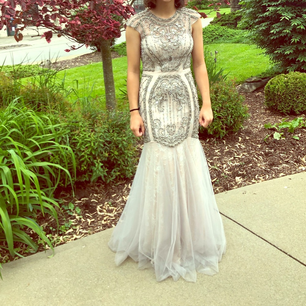 Vienna Prom prom dress